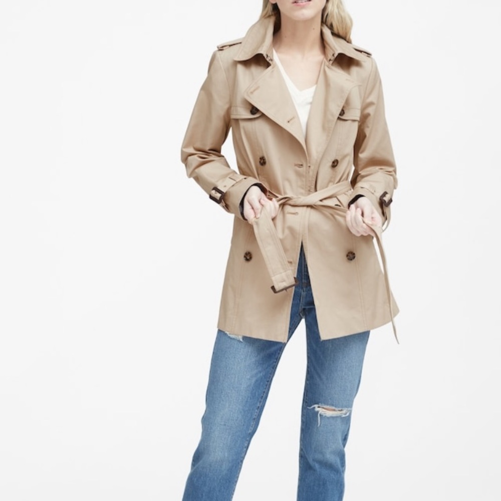 Banana Republic short trench coat